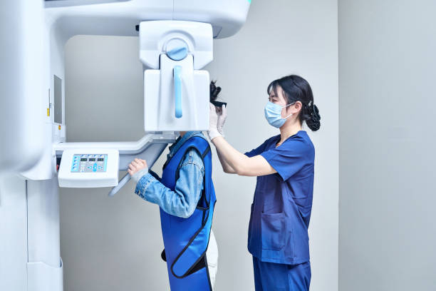 Best Weekend Emergency Dentist in Churchill, OH
